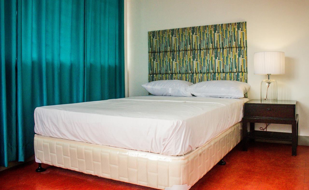 Naps & Maps Hostel Cebu Exterior photo
