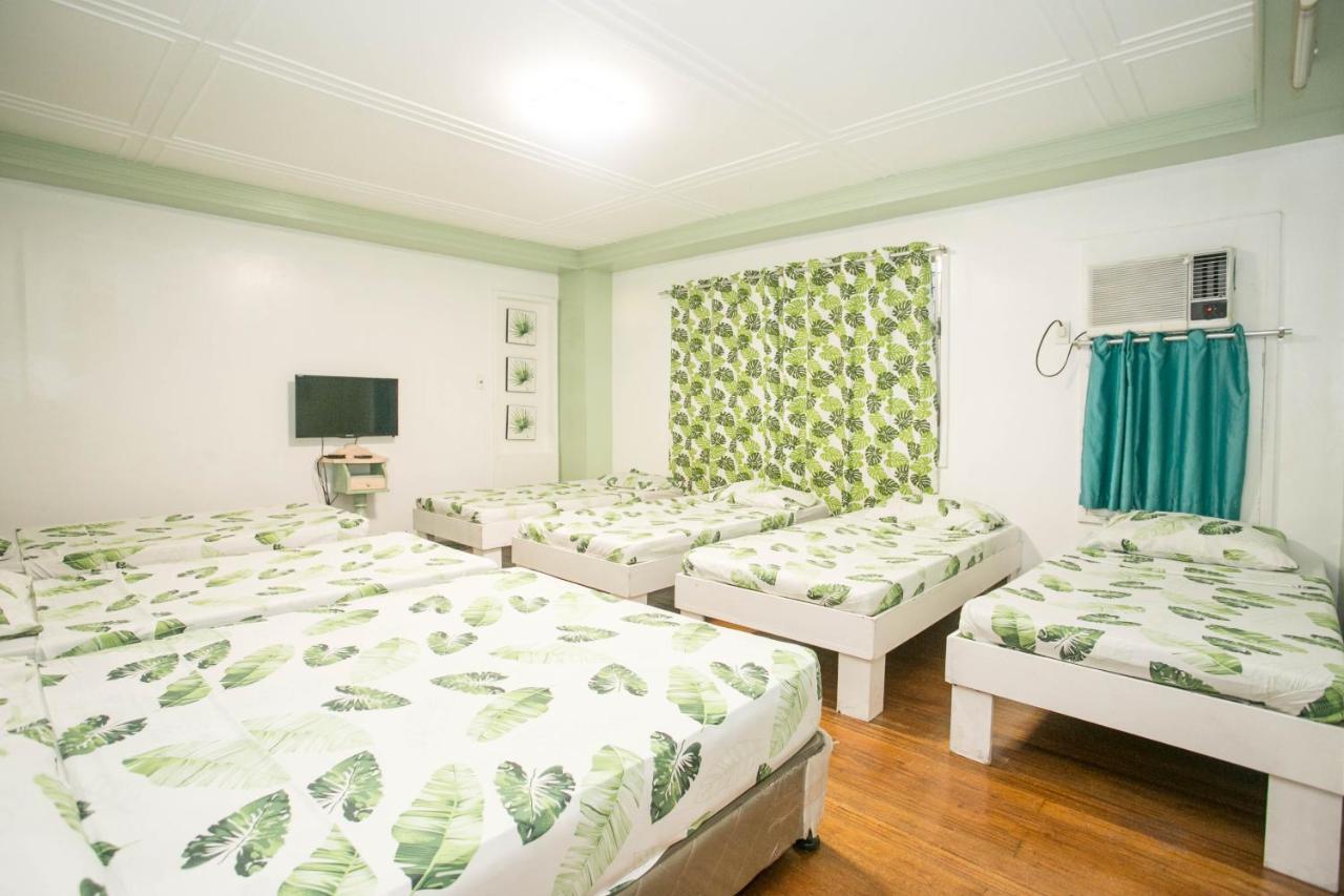 Naps & Maps Hostel Cebu Exterior photo